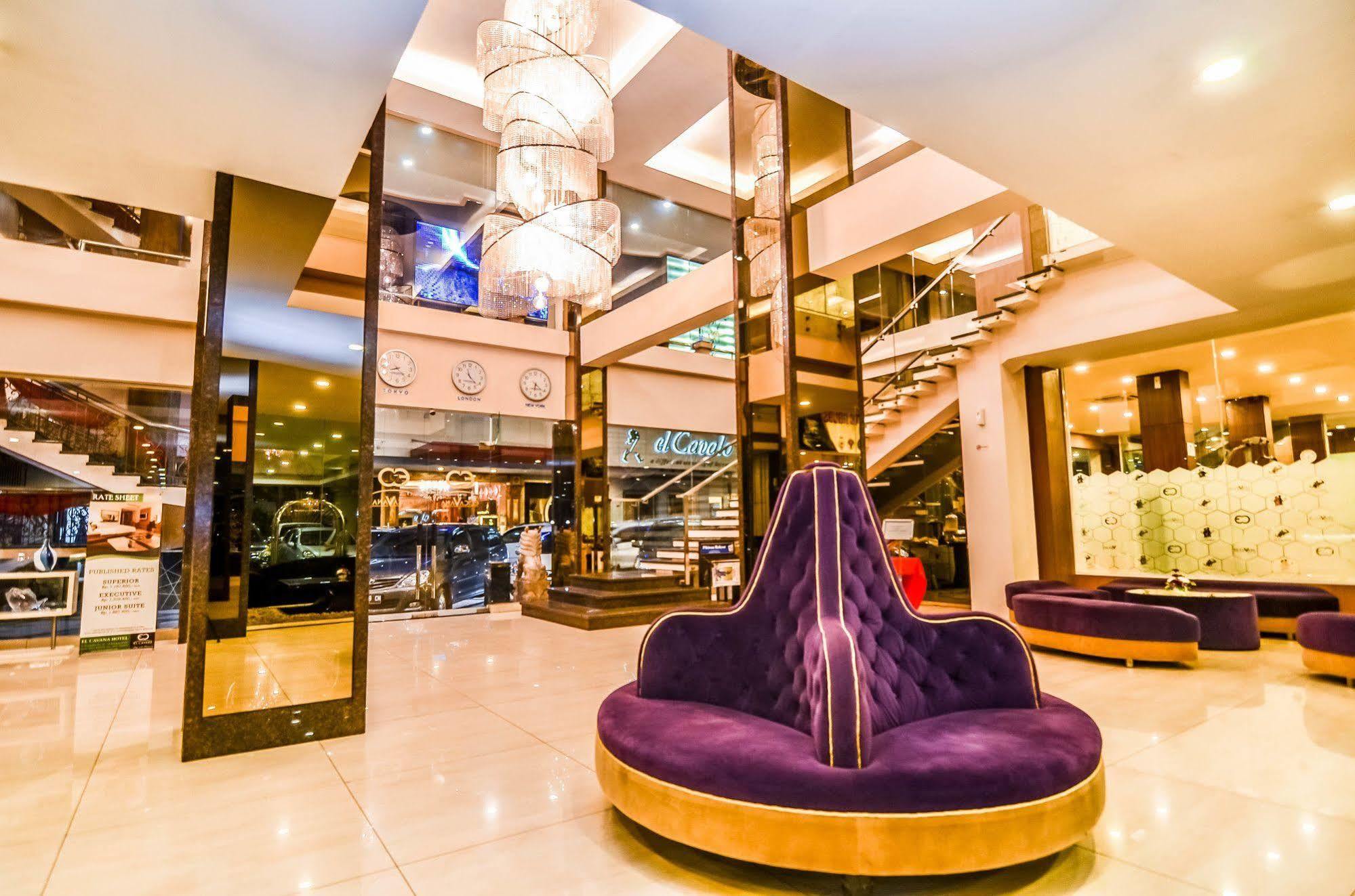 El Cavana Bandung Luaran gambar